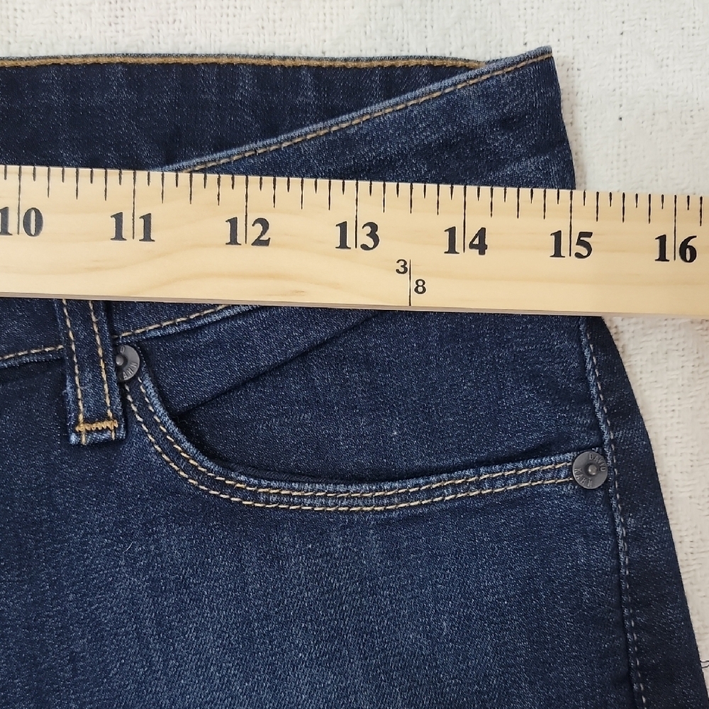David Kahn Dark Indigo  Boot Cut Jeans Size 8 - Picture 5 of 8